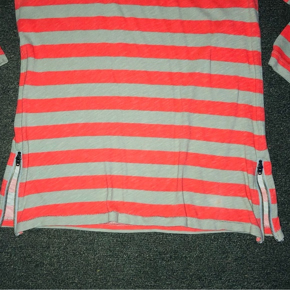 J crew zipper top - Picture 3 of 8